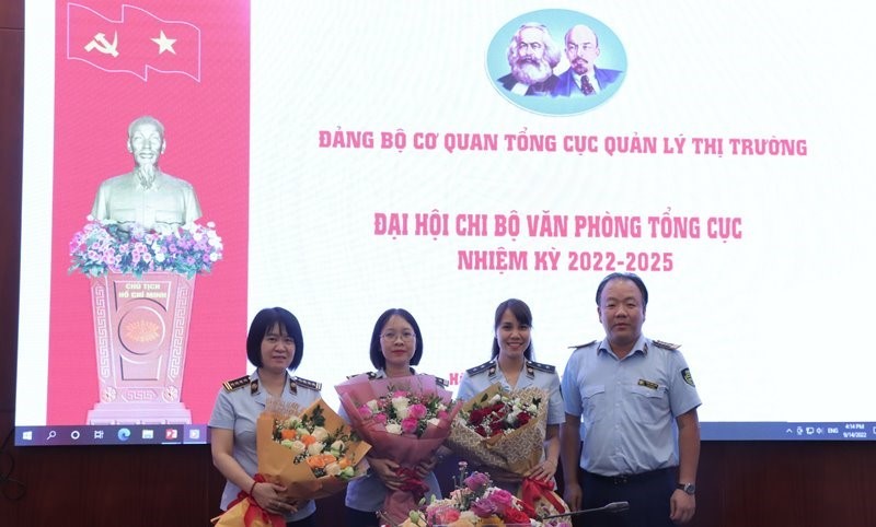 Đưa Nghị quyết 35-NQ/TW ngày càng đi vào chiều sâu và thực Đưa Nghị quyết 35-NQ/TW ngày càng đi vào chiều sâu và thực