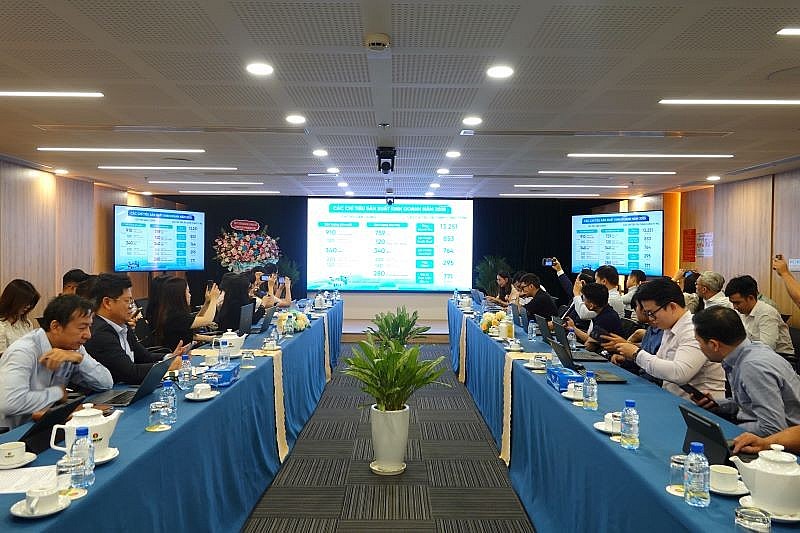 PVCFC gặp mặt Nhà đầu tư năm 2024 PVCFC gặp mặt Nhà đầu tư năm 2024