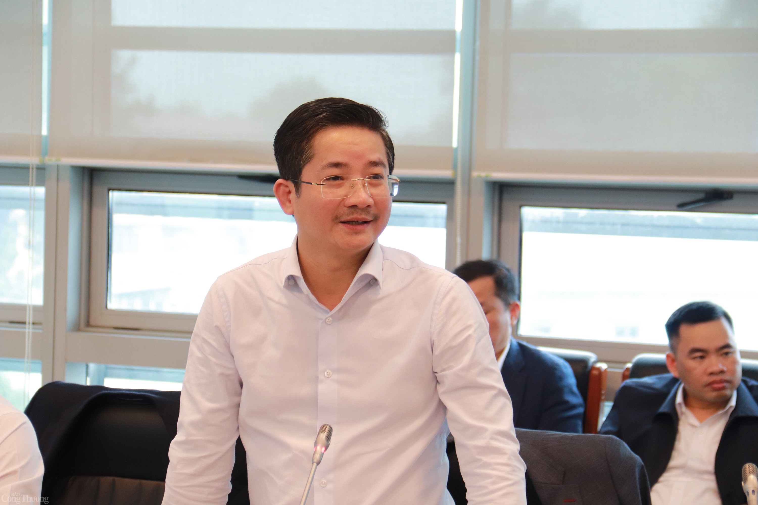 Ông Trịnh Văn Thuận, Phó Cục trưởng Cục trưởng Cục Kỹ thuật an toàn và Môi trường công nghiệp (Bộ Công Thương) Ông Trịnh Văn Thuận, Phó Cục trưởng Cục trưởng Cục Kỹ thuật an toàn và Môi trường công nghiệp (Bộ Công Thương)