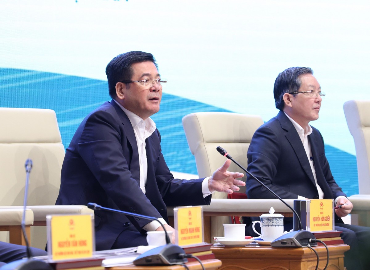 Bộ trưởng Nguyễn Hồng Diên phát biểu tại Hội nghị Thủ tướng Chính phủ đối thoại với nông dân năm 2024