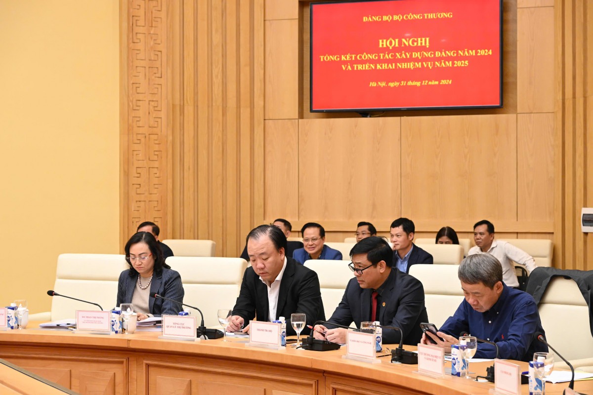 Chùm ảnh: Hội nghị tổng kết công tác xây dựng Đảng