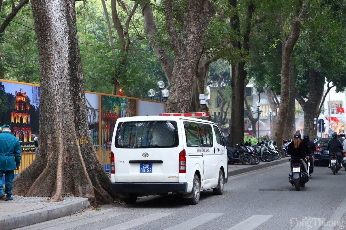 Dự kiến, số lượng người đổ về đón Giao thừa rất lớn nên công tác thường trực luôn được chú trọng và quan tâm. Các phương tiện chữa cháy, xe cấp cứu luôn thường trực tại khu vực trận địa pháo hoa.