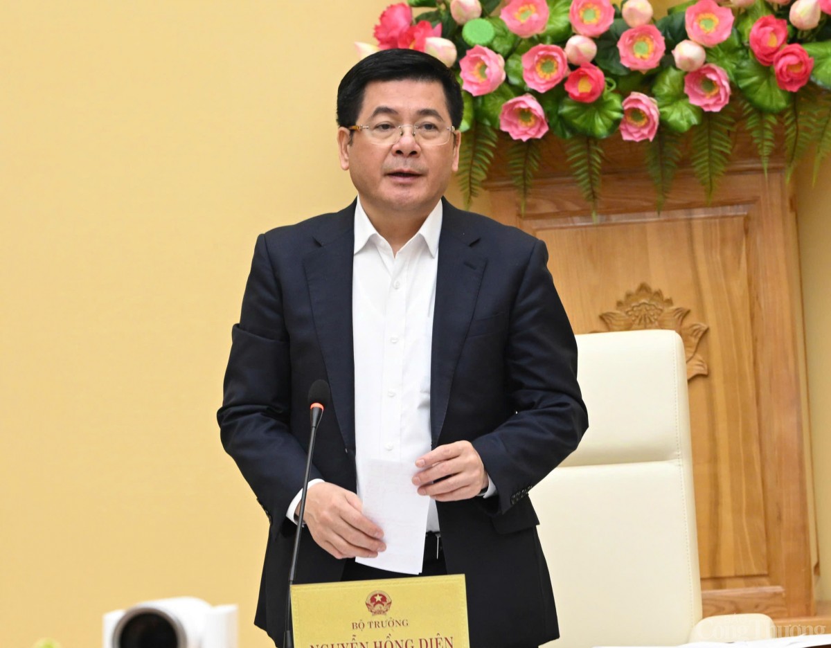 Bộ trưởng Bộ Công Thương Nguyễn Hồng Diên Bộ trưởng Bộ Công Thương Nguyễn Hồng Diên