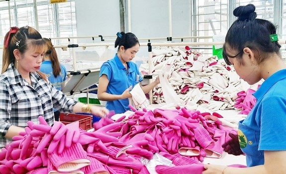 Sản xuất hàng xuất khẩu ở Đồng Nai. Sản xuất hàng xuất khẩu ở Đồng Nai.