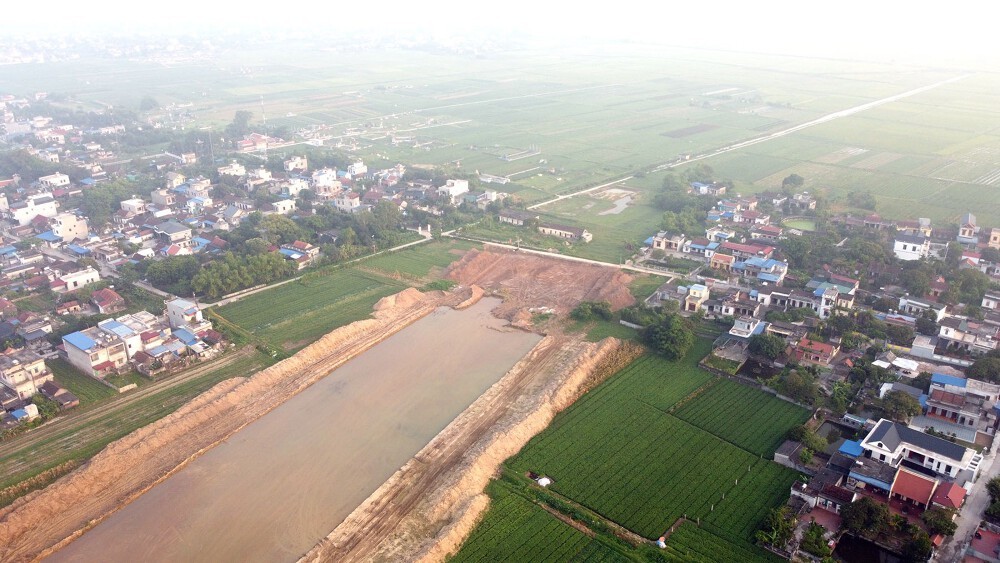 Thi công tuyến đường bộ mới Nam Định - Lạc Quần - đường bộ ven biển. Ảnh minh họa