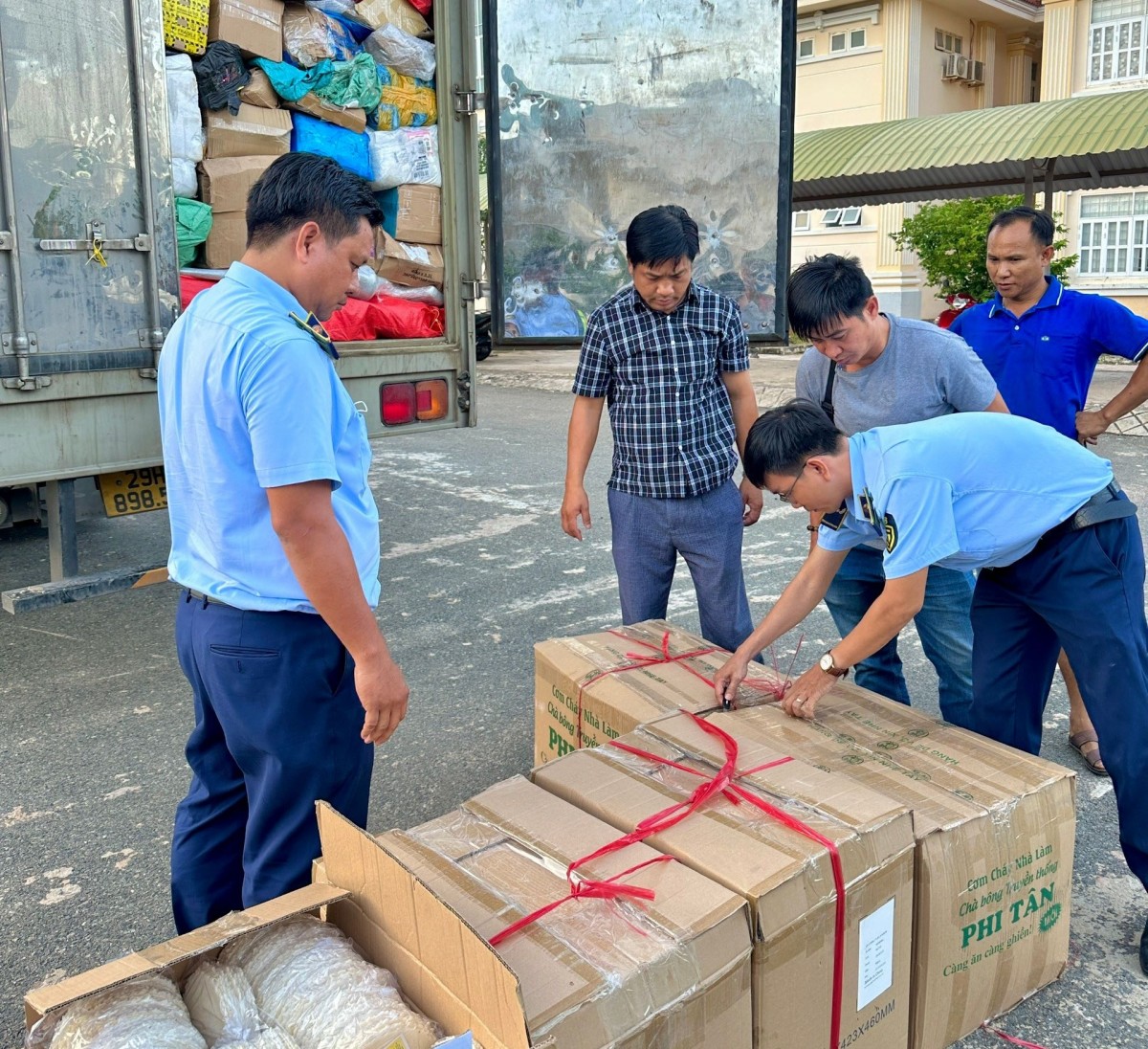 Quản lý thị trường Bình Thuận nộp ngân sách 5,1 tỷ đồng