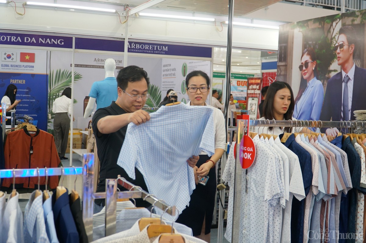 Xúc tiến thương mại hàng Việt qua kênh Hội chợ, triển lãm Xúc tiến thương mại hàng Việt qua kênh Hội chợ, triển lãm