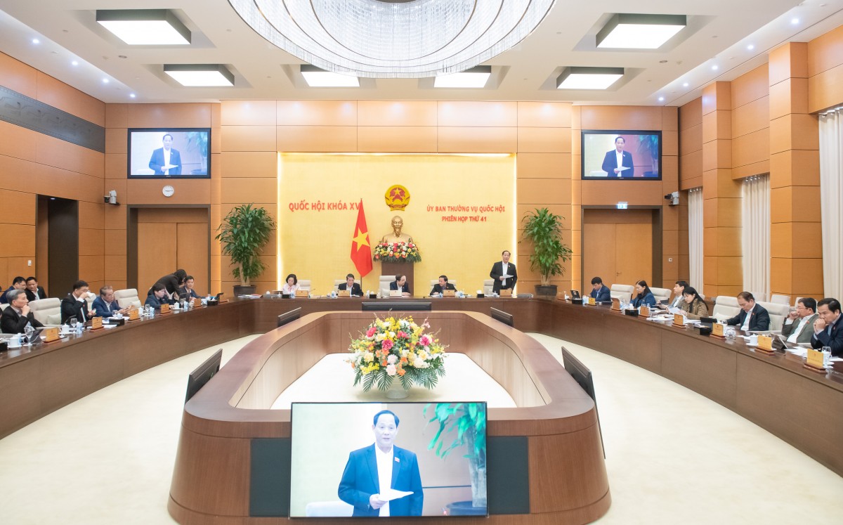 Ủy ban Thường vụ Quốc hội xem xét Báo cáo công tác dân nguyện của Quốc hội tháng 12/2024