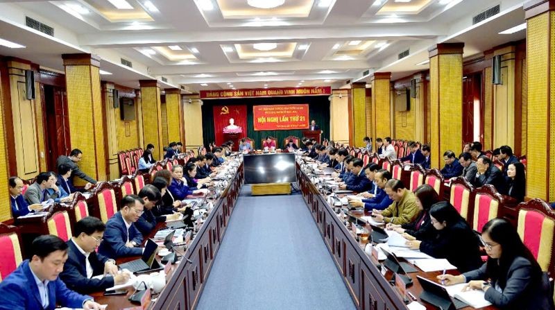 Phấn đấu thực hiện mục tiêu tăng trưởng đạt 2 con số