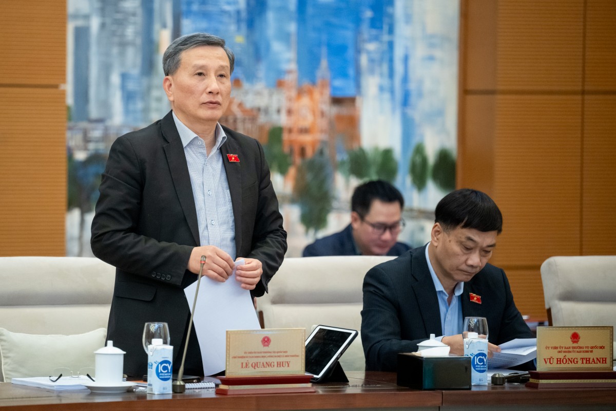 Chủ nhiệm Ủy ban Khoa học, Công nghệ và Môi trường Lê Quang Huy Chủ nhiệm Ủy ban Khoa học, Công nghệ và Môi trường Lê Quang Huy