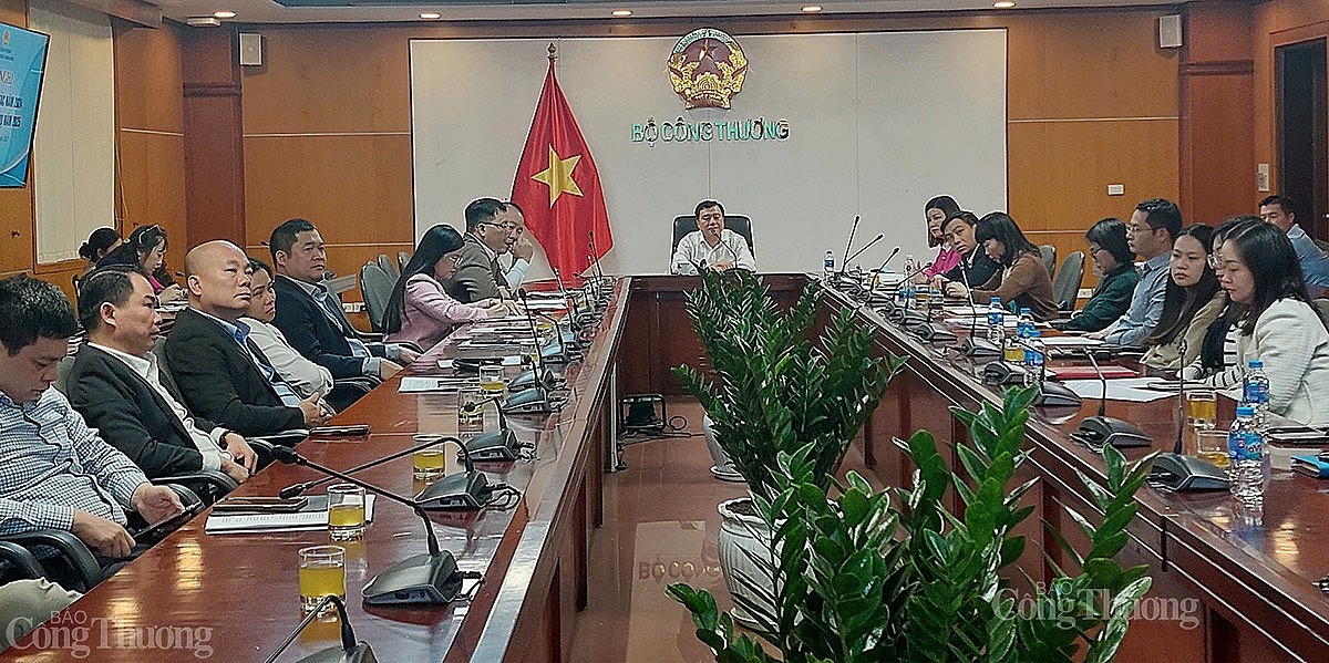 Thị trường trong nước và 5 nhiệm vụ trọng tâm năm 2025