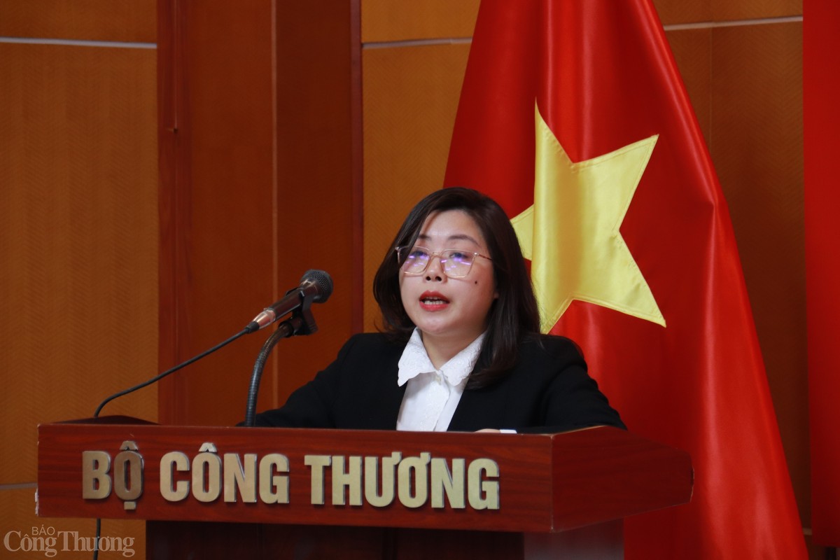 Chuyển giao 8 tổ chức đảng từ Đảng ủy Bộ Công Thương Chuyển giao 8 tổ chức đảng từ Đảng ủy Bộ Công Thương