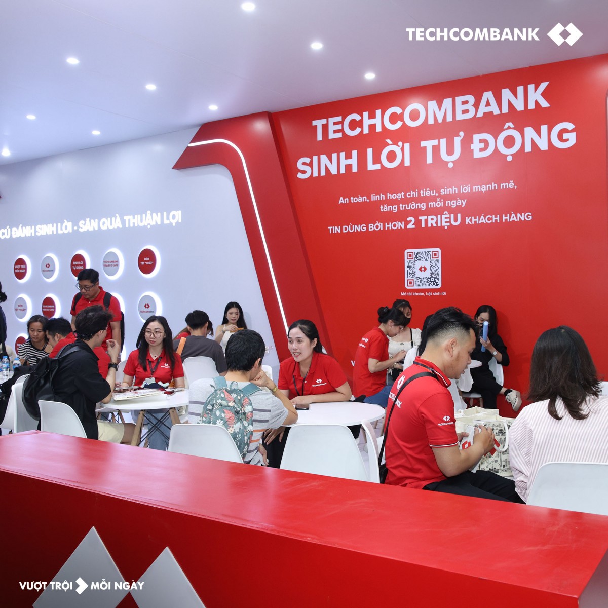 Hội viên Techcombank Inspire tưng bừng chào đón năm mới Hội viên Techcombank Inspire tưng bừng chào đón năm mới