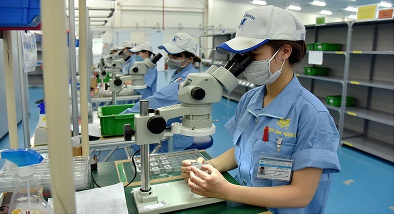 Tạo điều kiện thuận lợi cho doanh nghiệp hoạt động sản xuất, kinh doanh, đóng góp vào tăng trưởng kinh tế. Ảnh minh họa Tạo điều kiện thuận lợi cho doanh nghiệp hoạt động sản xuất, kinh doanh, đóng góp vào tăng trưởng kinh tế. Ảnh minh họa