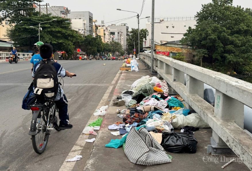 TP. Hồ Chí Minh: Rác ‘bủa vây’ quận Bình Thạnh