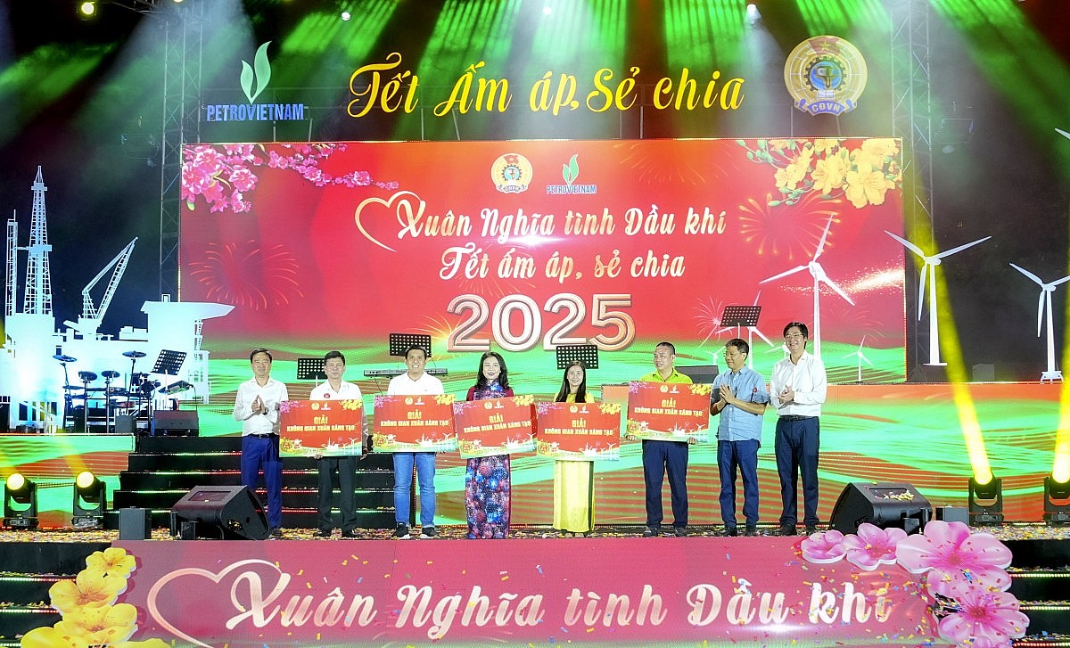 PV GAS D được Sở Công Thương Bà Rịa-Vũng Tàu khen thưởng PV GAS D được Sở Công Thương Bà Rịa-Vũng Tàu khen thưởng