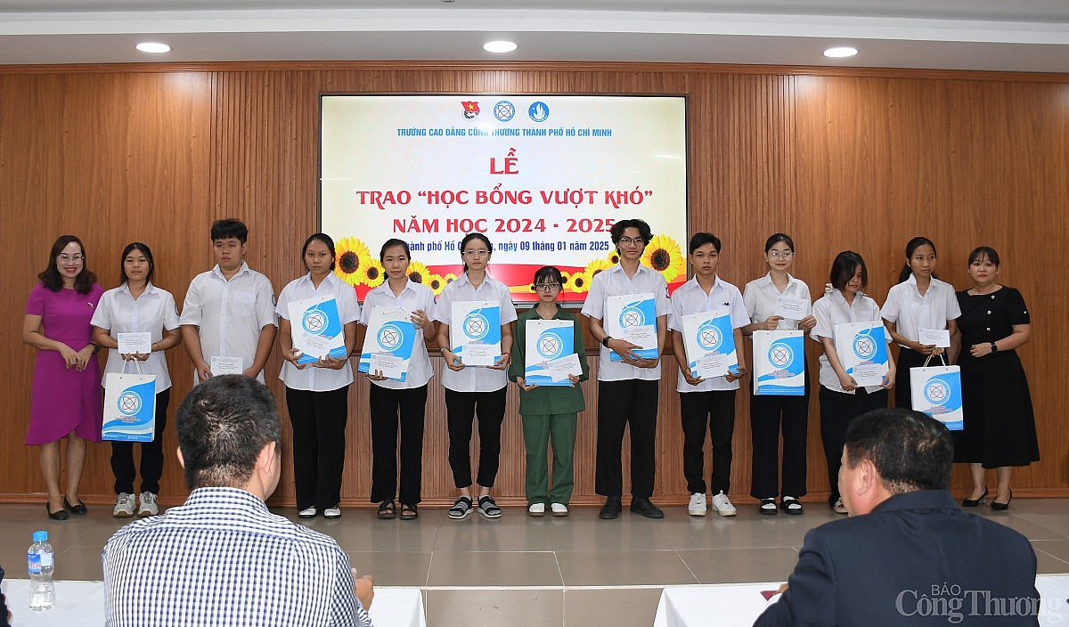 HITC trao học bổng hơn 1 tỷ đồng cho sinh viên