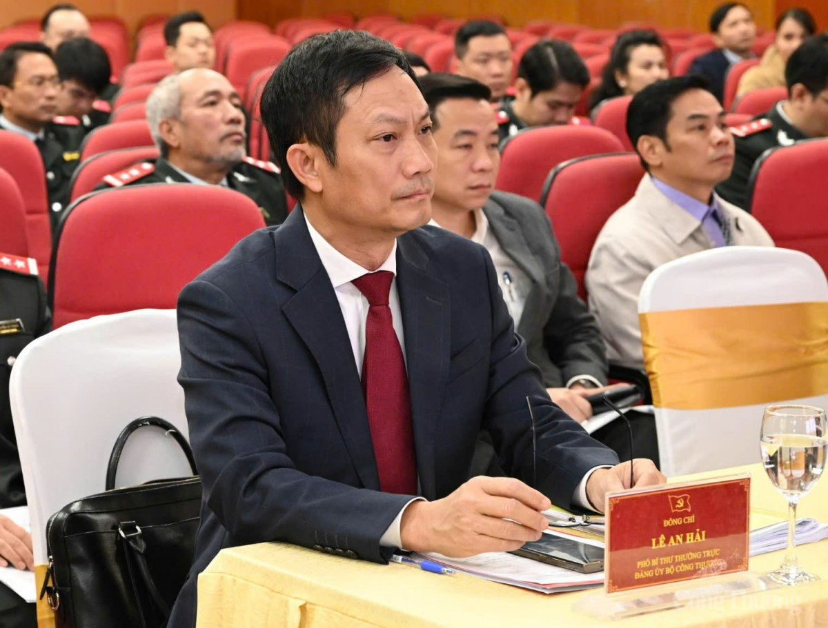 CHÙM ẢNH: CHÙM ẢNH: