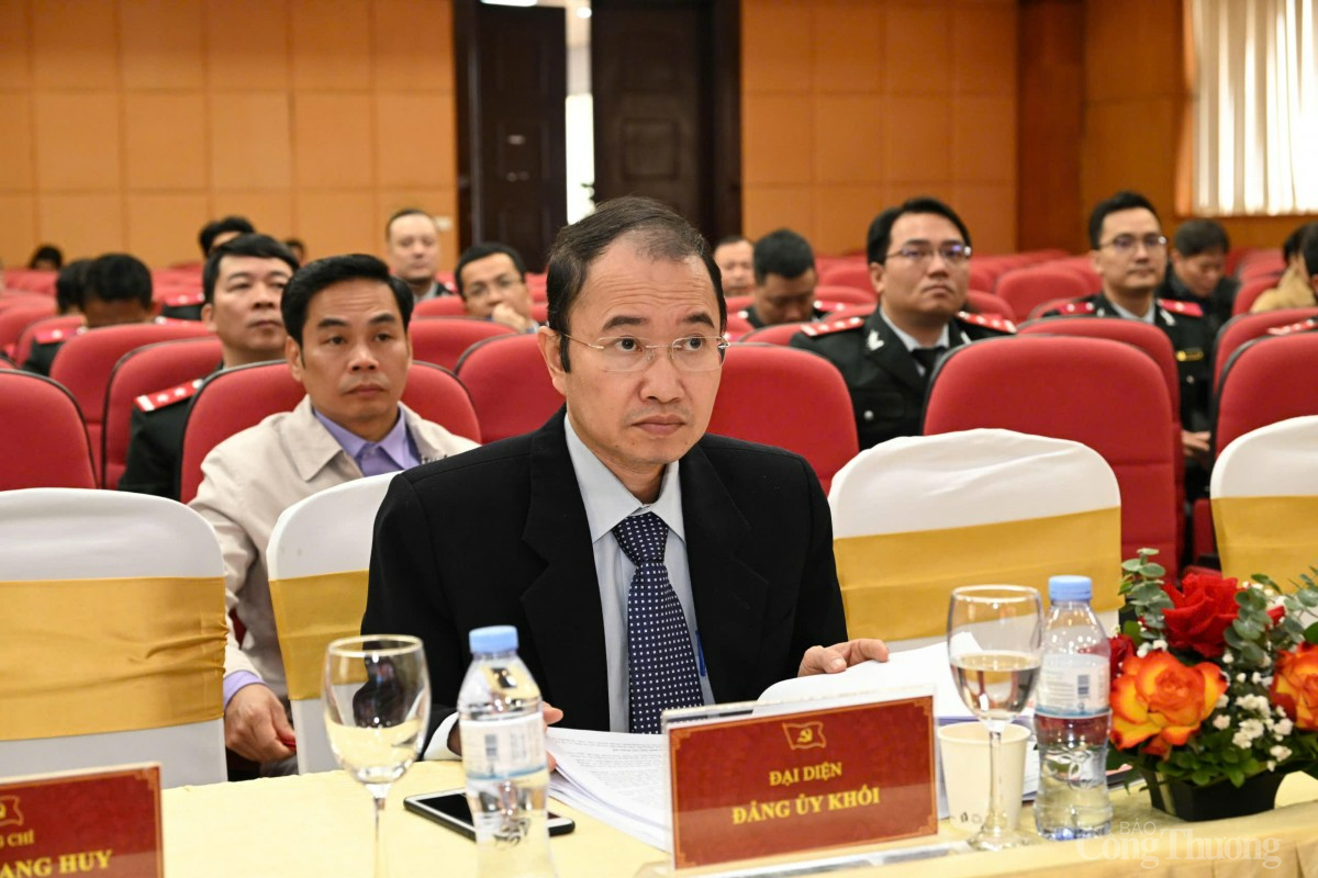 CHÙM ẢNH: CHÙM ẢNH: