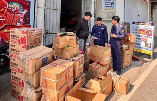 Ninh Bình: Kiểm tra 486 vụ, xử lý 311 vụ vi phạm Ninh Bình: Kiểm tra 486 vụ, xử lý 311 vụ vi phạm