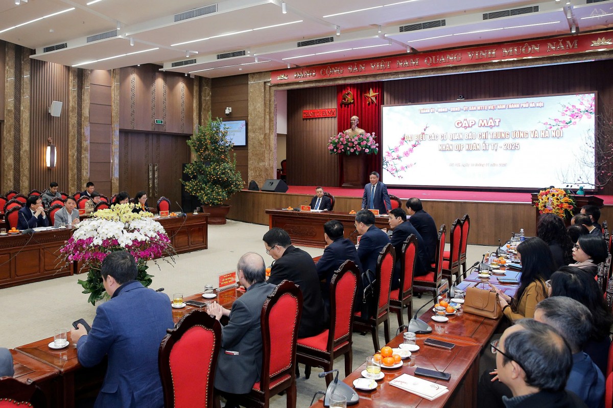 Báo chí phản ánh kịp thời, toàn diện… về Hà Nội Báo chí phản ánh kịp thời, toàn diện… về Hà Nội