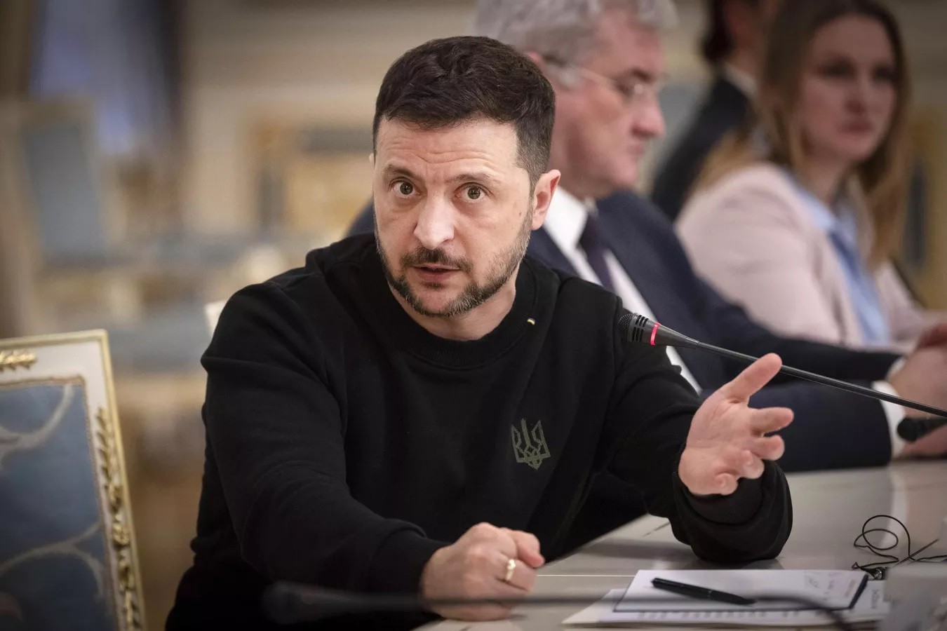 Tổng thống Zelensky  Tổng thống Zelensky