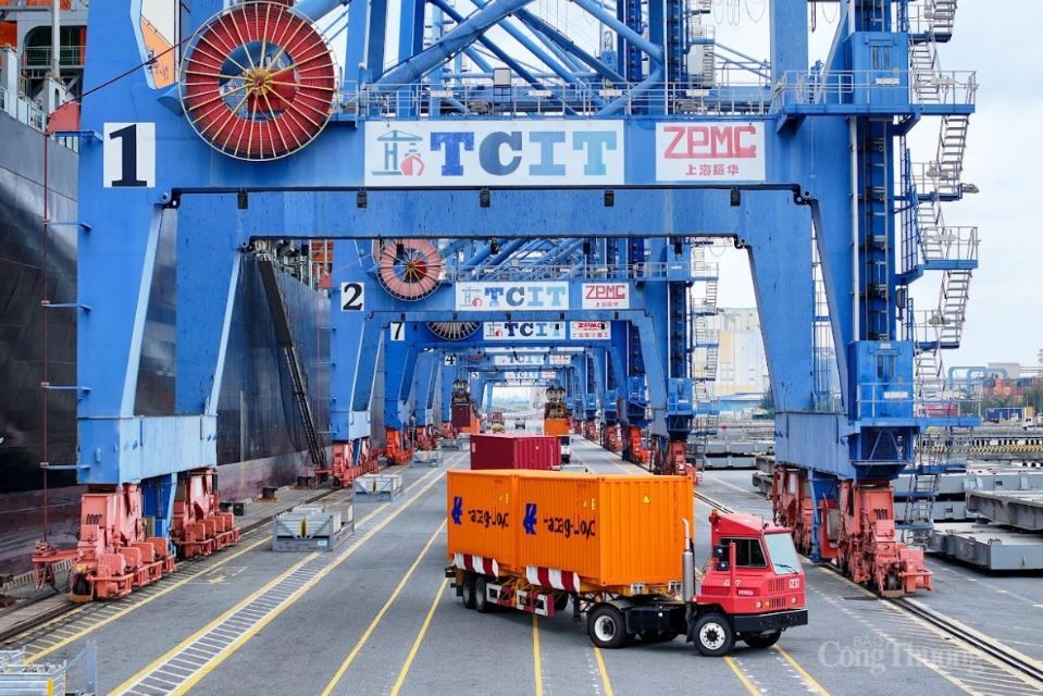 Cảng quốc tế Tân Cảng - Cái Mép được công nhận là cảng xanh của APSN Cảng quốc tế Tân Cảng - Cái Mép được công nhận là cảng xanh của APSN