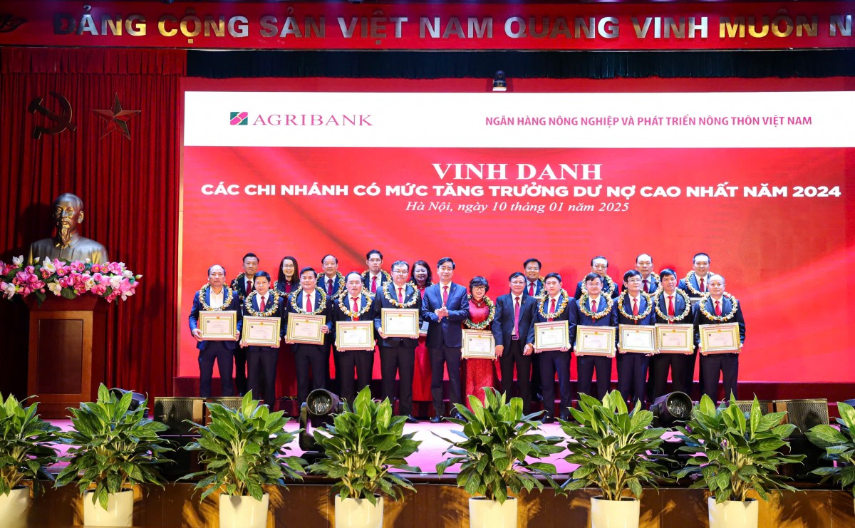 Agribank tổ chức Hội nghị tổng kết hoạt động kinh doanh năm 2024