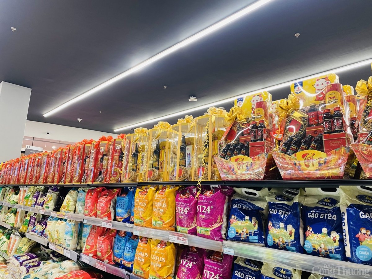 Hải Phòng: Bảo đảm cung cầu, bình ổn hàng hóa cuối năm Hải Phòng: Bảo đảm cung cầu, bình ổn hàng hóa cuối năm