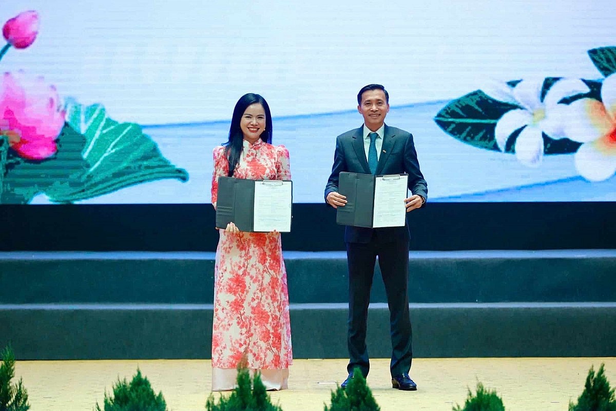 Dự án điện gió đầu tiên của T&T Group tại Lào Dự án điện gió đầu tiên của T&T Group tại Lào