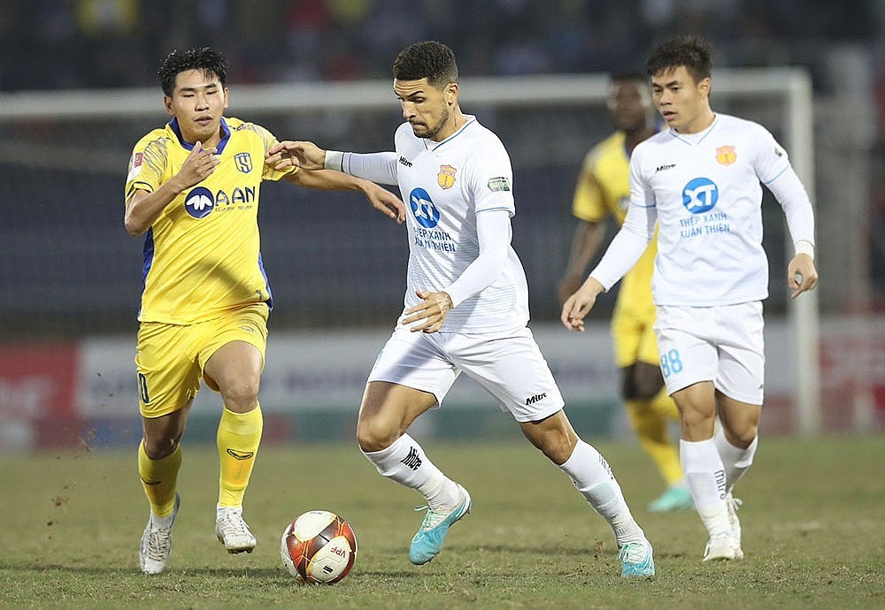 Lịch thi đấu bóng đá hôm nay 14/1, rạng sáng 15/1 Lịch thi đấu bóng đá hôm nay 14/1, rạng sáng 15/1