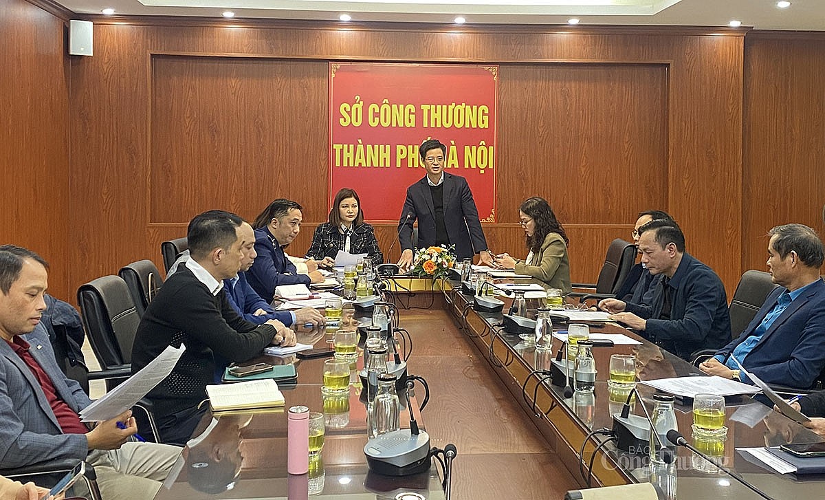 Bộ Công Thương làm việc với Hà Nội về hàng Tết