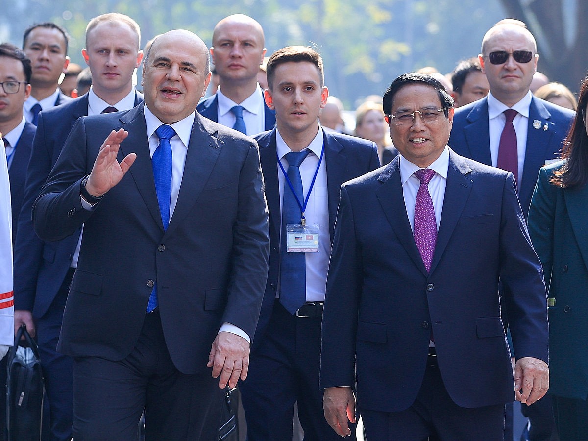 Ngay sau lễ đón, hai Thủ tướng di chuyển tới Trụ sở Chính phủ - Ảnh: VGP/Nhật Bắc Ngay sau lễ đón, hai Thủ tướng di chuyển tới Trụ sở Chính phủ - Ảnh: VGP/Nhật Bắc