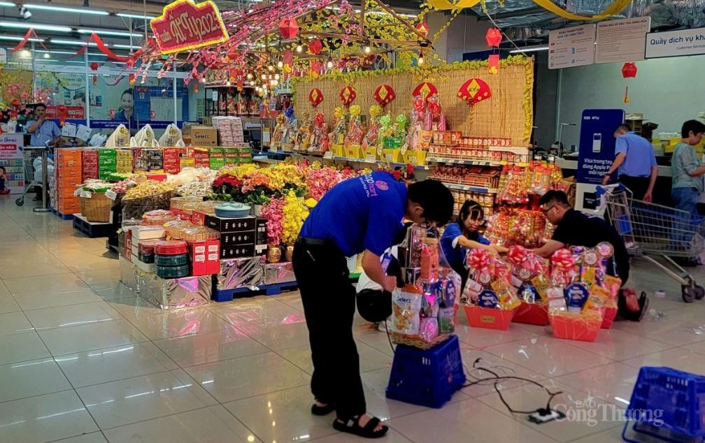 TP. Hồ Chí Minh: Sôi động thị trường giỏ quà Tết TP. Hồ Chí Minh: Sôi động thị trường giỏ quà Tết