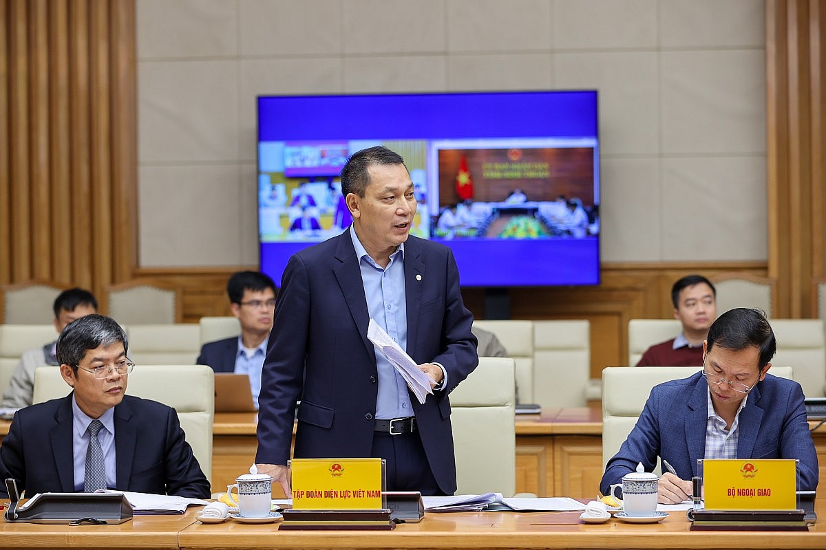 Chủ tịch Hội đồng thành viên EVN Đặng Hoàng An phát biểu - Ảnh: VGP/Nhật Bắc Chủ tịch Hội đồng thành viên EVN Đặng Hoàng An phát biểu - Ảnh: VGP/Nhật Bắc