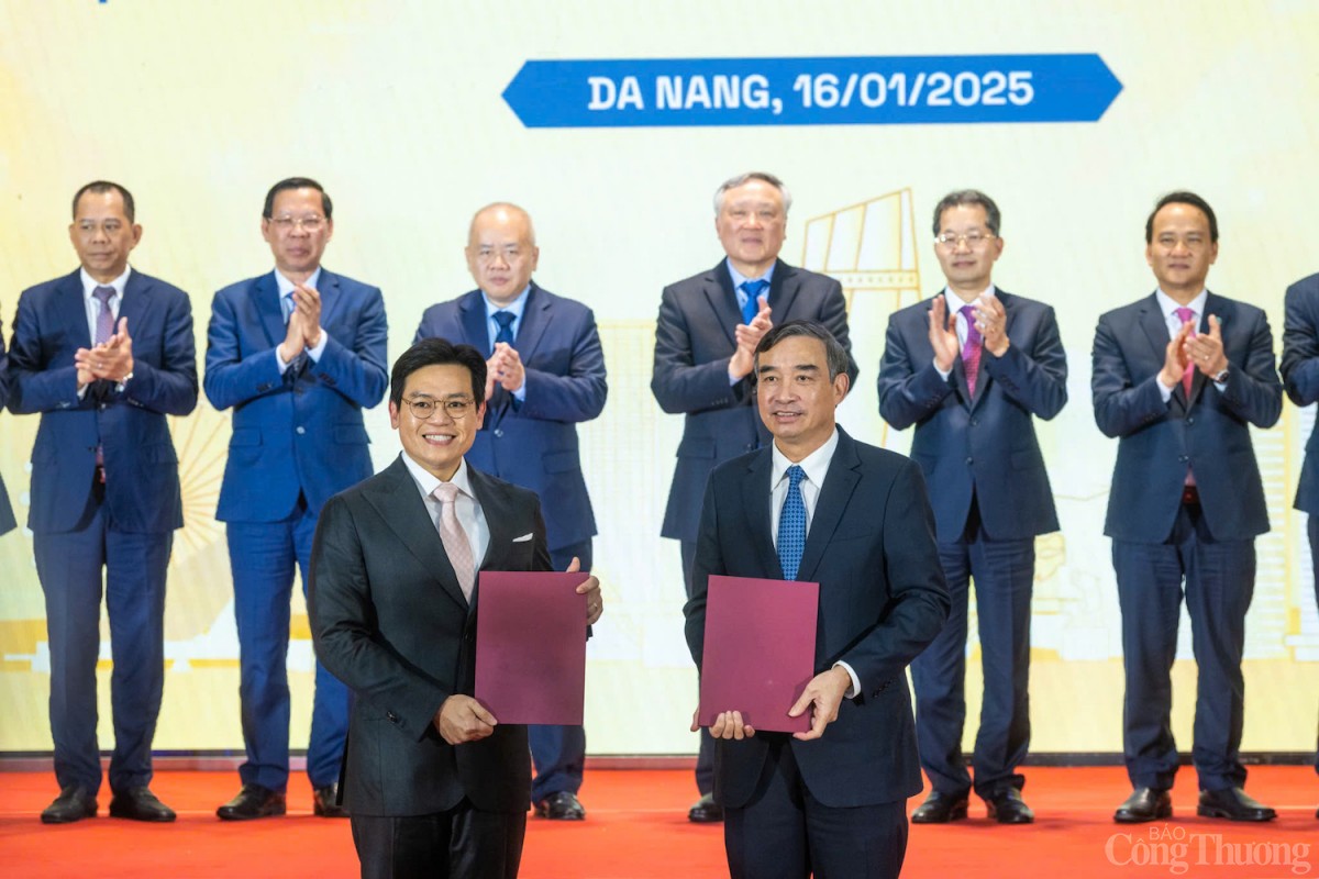 Phó Thủ tướng Nguyễn Hòa Bình nêu 5 lưu ý phát triển Phó Thủ tướng Nguyễn Hòa Bình nêu 5 lưu ý phát triển