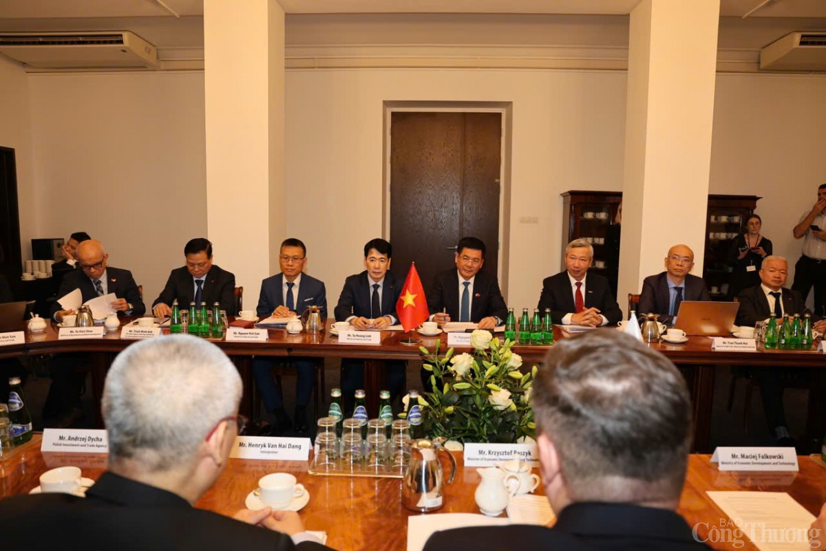 Họp Tham vấn kinh tế song phương Việt Nam - Ba Lan Họp Tham vấn kinh tế song phương Việt Nam - Ba Lan