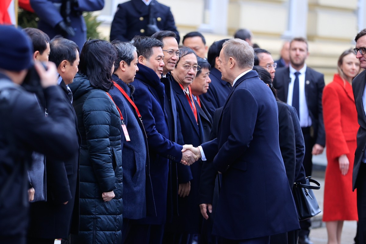 Thủ tướng Ba Lan chủ trì lễ đón Thủ tướng Chính phủ Phạm Minh Chính Thủ tướng Ba Lan chủ trì lễ đón Thủ tướng Chính phủ Phạm Minh Chính