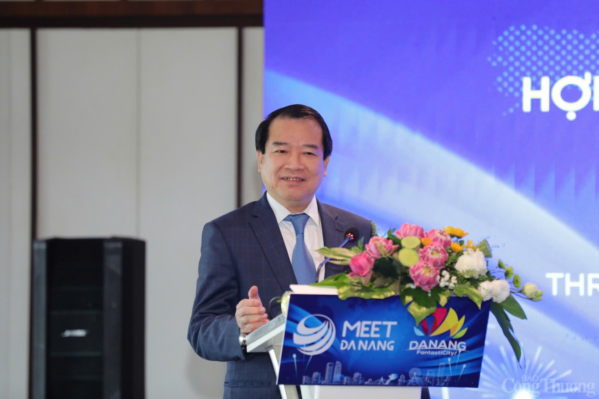 Ông Hà Văn Siêu – Phó Cục trưởng Cục Du lịch quốc gia Việt Nam (Bộ Văn hóa, Thể thao và Du lịch) 