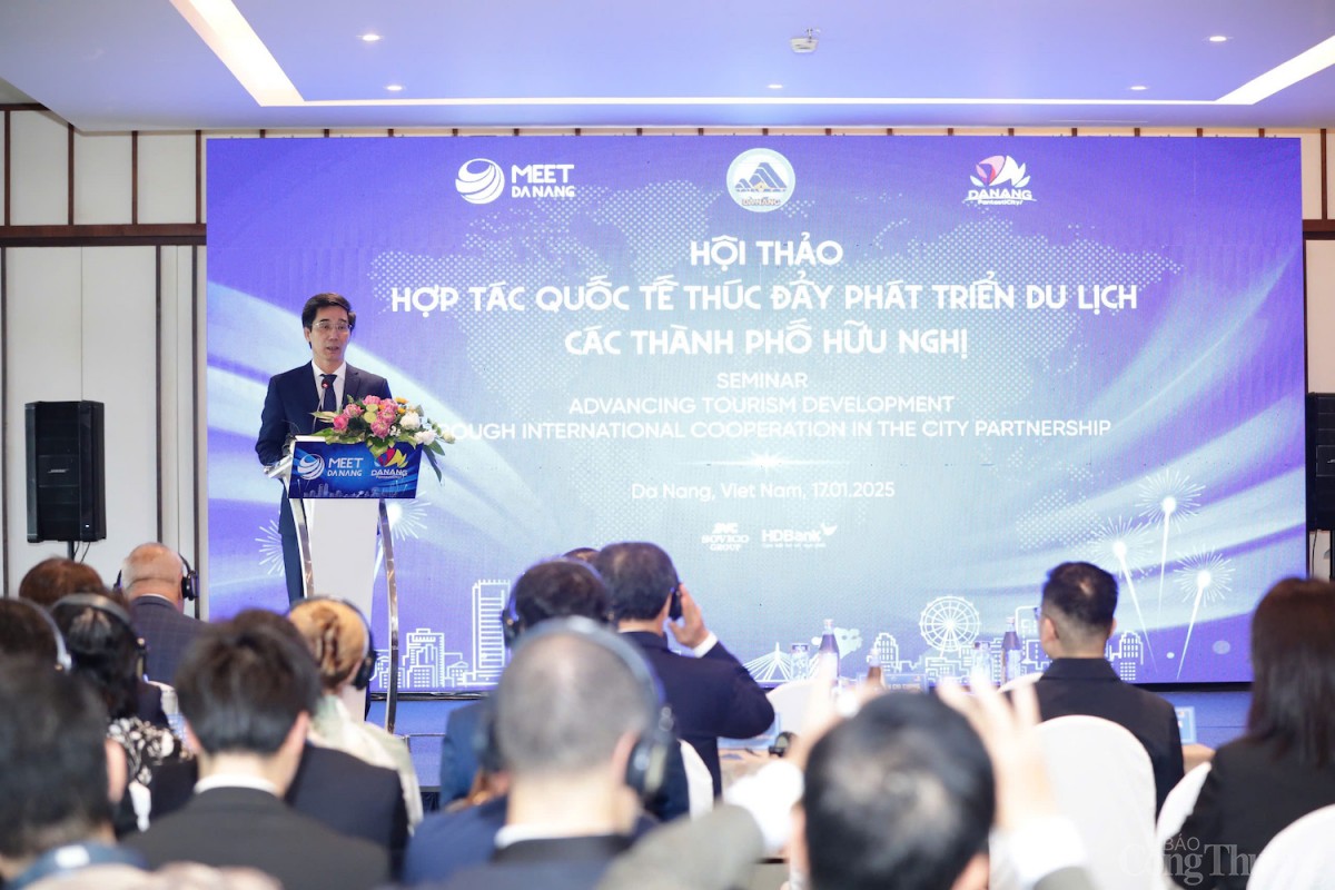 Phó Chủ tịch UBND TP. Đà Nẵng cho rằng du lịch là cầu nối kết nối nhân dân giữa các quốc gia, tạo điều kiện cho hoạt động xúc tiến hợp tác đầu tư, phát triển kinh tế