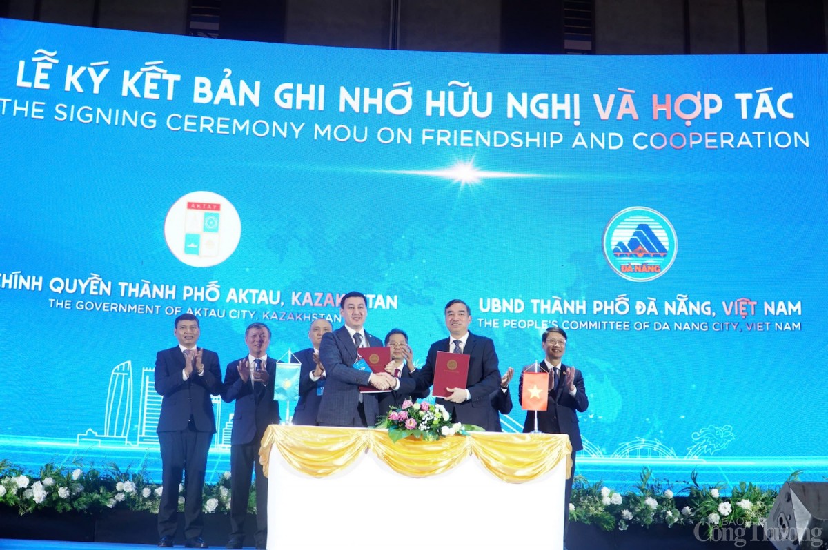 TP. Đà Nẵng đã ký kết bản ghi nhớ thiết lập quan hệ hữu nghị và hợp tác với TP.  Aktau (Kazakhstan)