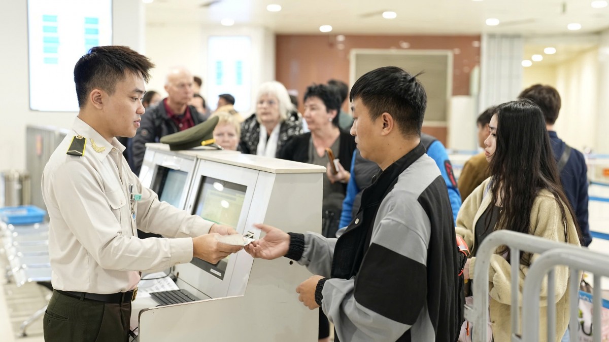 Cảng HKQT Nội Bài ghi nhận sản lượng vận chuyển tăng trưởng ổn định, dự kiến tăng khoảng 5-7% so với thường lệ. Ảnh: NIA Cảng HKQT Nội Bài ghi nhận sản lượng vận chuyển tăng trưởng ổn định, dự kiến tăng khoảng 5-7% so với thường lệ. Ảnh: NIA