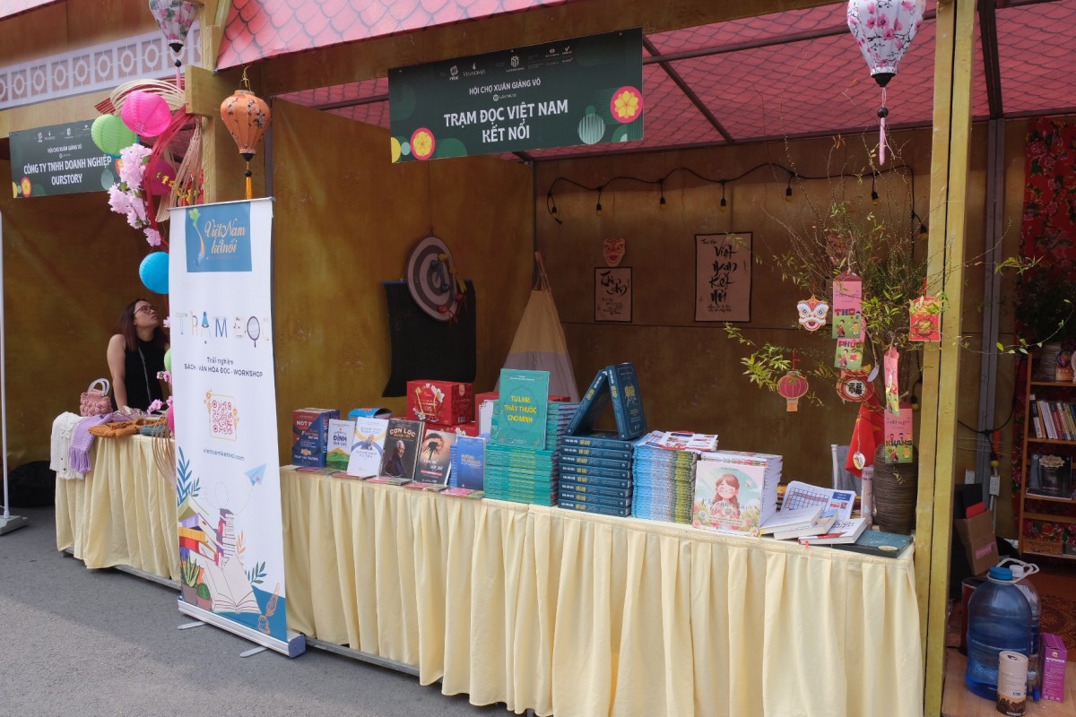 Hội chợ Xuân Giảng Võ 2025 chính thức khai mạc