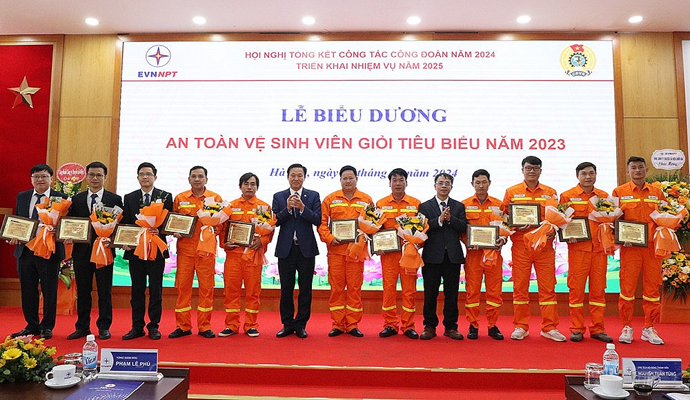 Năm 2025, EVNNPT thi đua nội dung gì? Năm 2025, EVNNPT thi đua nội dung gì?