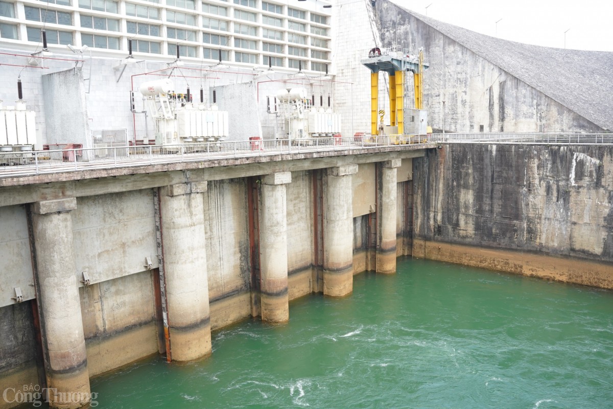 Thời tiết năm 2025 và nước về các hồ thủy điện miền Thời tiết năm 2025 và nước về các hồ thủy điện miền