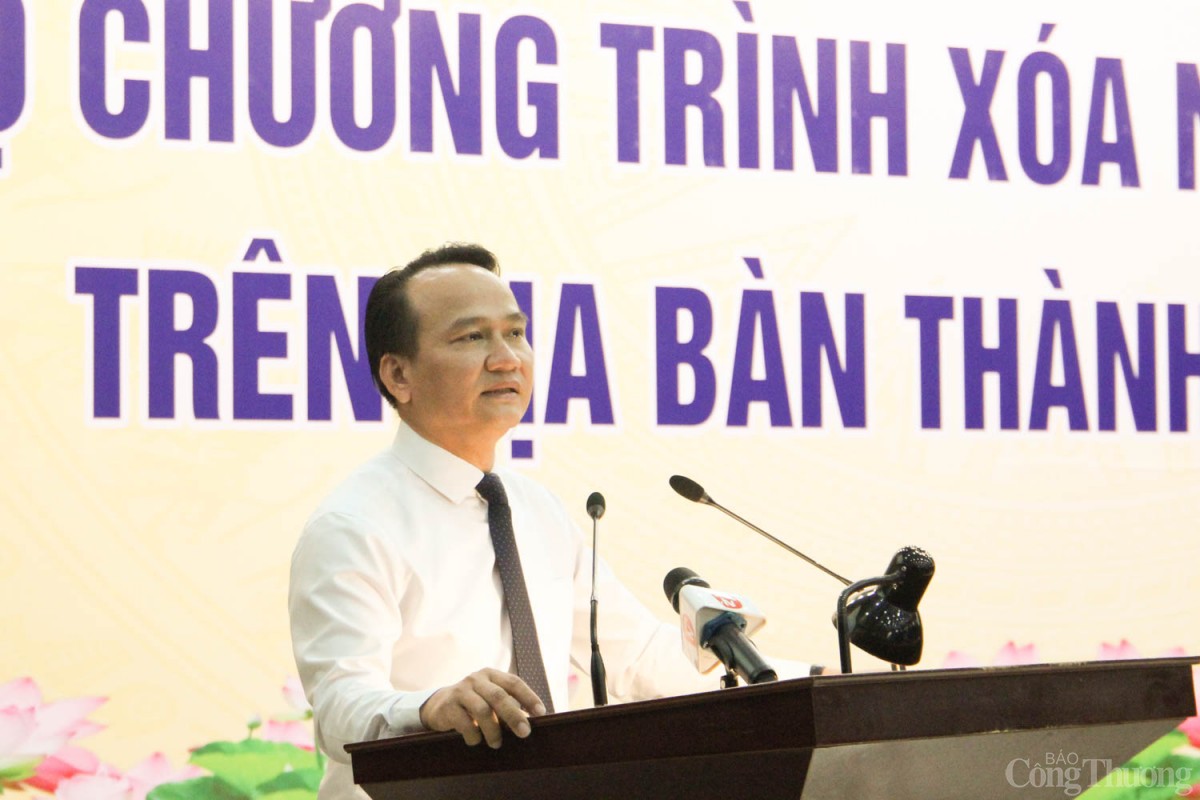 Phó Bí thư Thành ủy Đà Nẵng Nguyễn Đình Vĩnh Phó Bí thư Thành ủy Đà Nẵng Nguyễn Đình Vĩnh