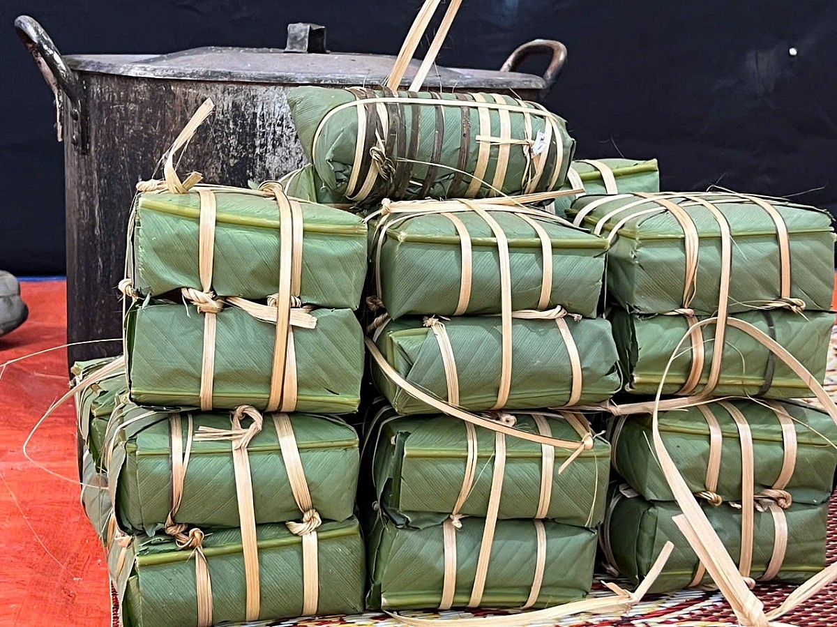 Tết sớm của lính truyền tải điện Tết sớm của lính truyền tải điện