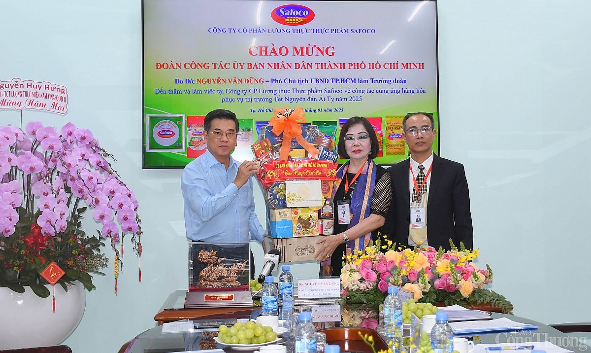 Doanh nghiệp TP. Hồ Chí Minh cam kết ổn định hàng Tết