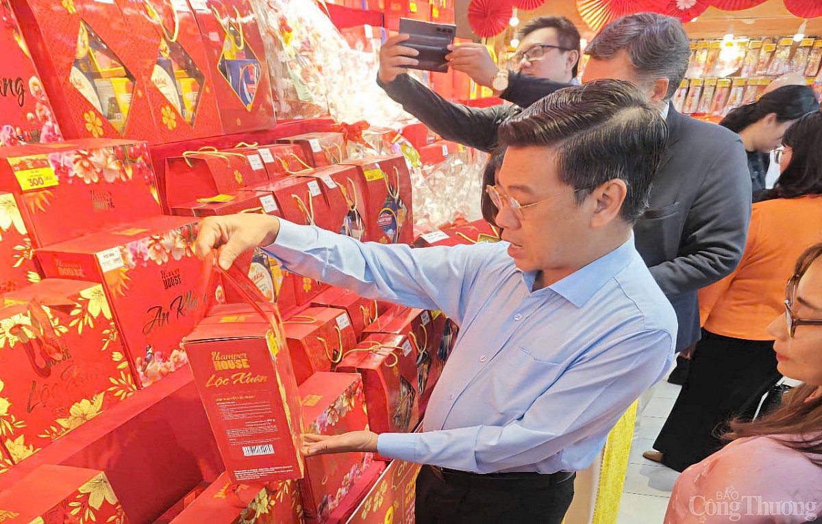 Doanh nghiệp TP. Hồ Chí Minh cam kết ổn định hàng Tết