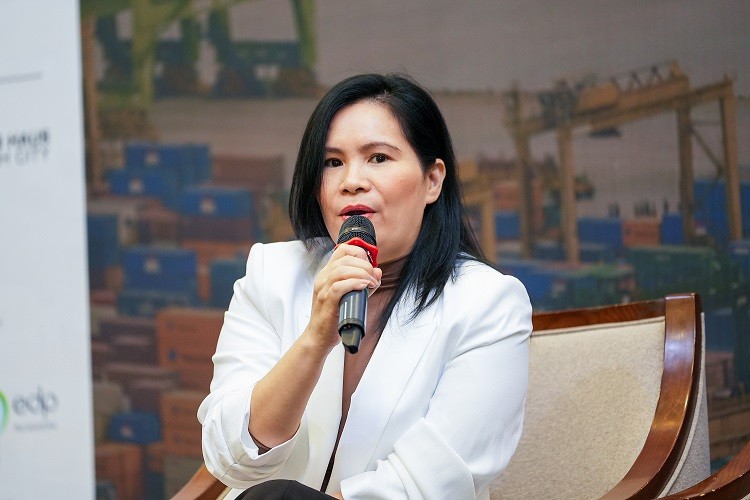 bà Phan Thị Thanh Xuân- Tổng Thư ký Hiệp hội Da giày- Túi xách Việt Nam bà Phan Thị Thanh Xuân- Tổng Thư ký Hiệp hội Da giày- Túi xách Việt Nam